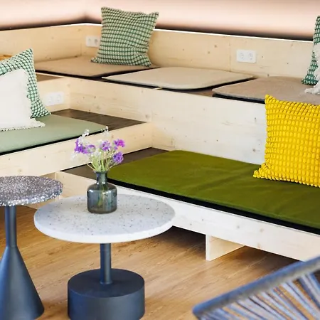 Apartment Poha House Theaterplatz Aachen