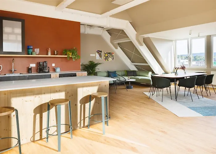 Poha House Theaterplatz *